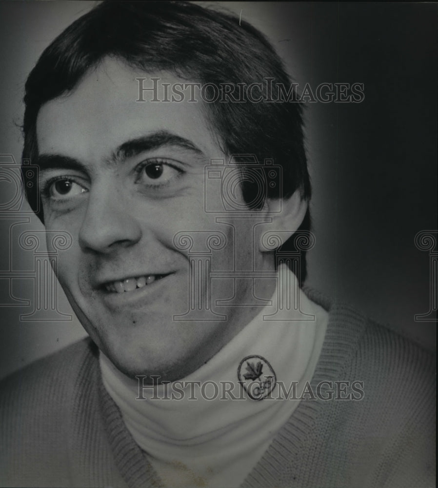 1984 Press Photo Gaaten Boucher, led the Canadian speed skating team to victory- Historic Images