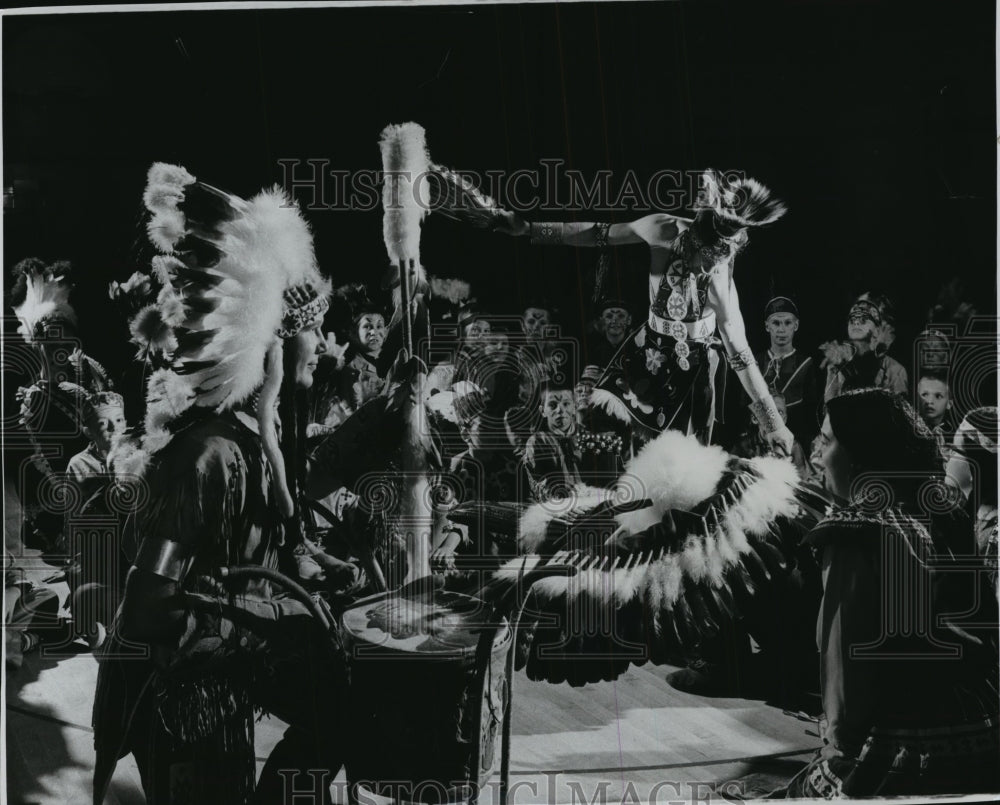 1959 Press Photo Wanduli Dancers Perform for Cub Scout Pack 174 - mja64539- Historic Images