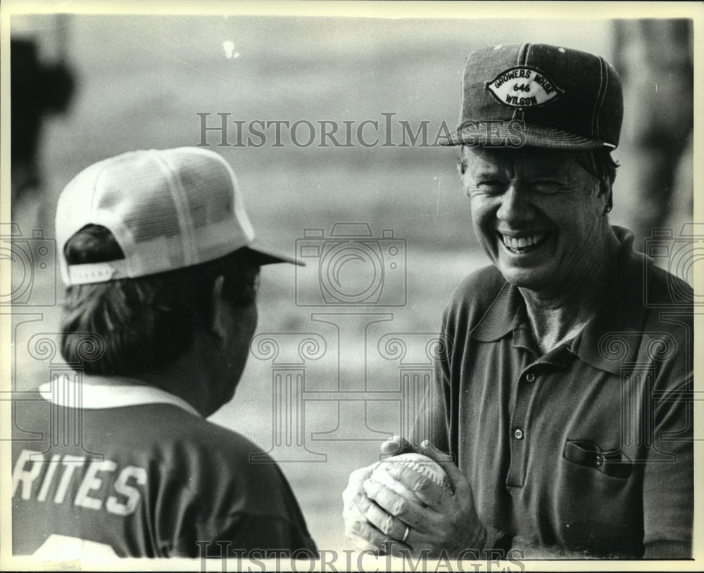 1978 Press Photo President Jimmy Carter And White House Staff Playing Softball- Historic Images