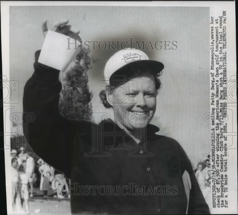 1958 Press Photo Golf Pro Patty Berg Won First Golf Tournament - mja65276- Historic Images