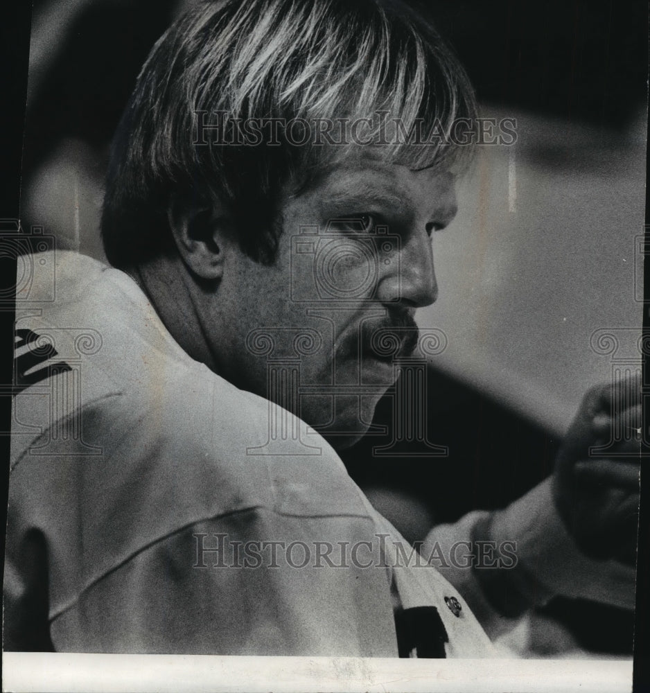 1977 Press Photo Milwaukee Bucks Center Kent Benson - mja65739- Historic Images