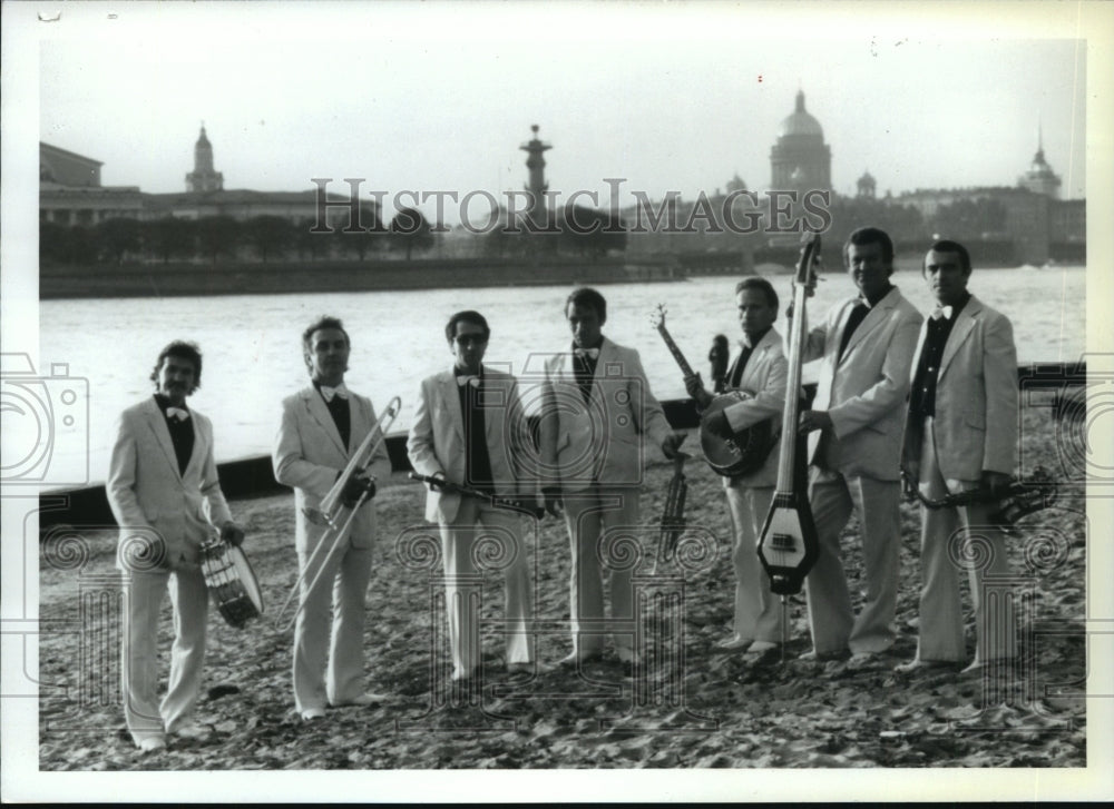 1989 Press Photo All Members of The Leningrad Dixieland Jazz Band - Historic Images