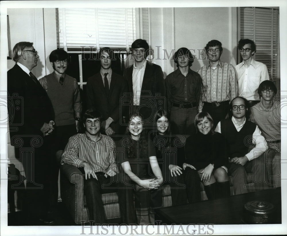 1971 Press Photo recipients of Wisconsin&#39;s first Merit Scholarships- Historic Images