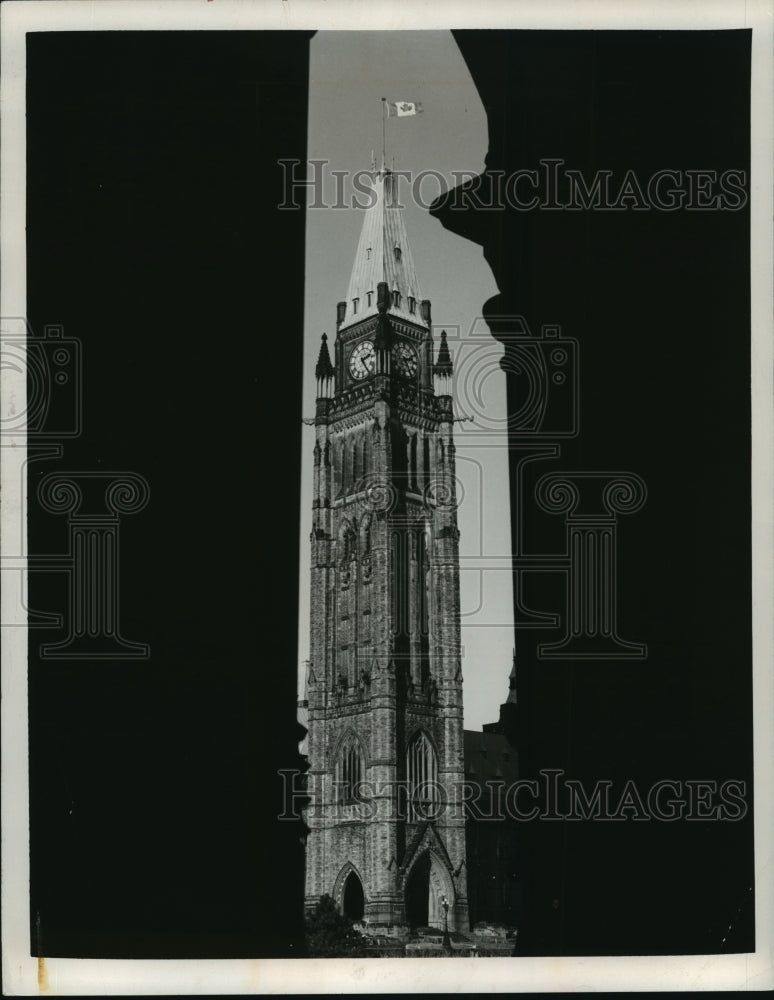 1979 Press Photo Peace Tower in Ottawa, Canada - mja68247- Historic Images