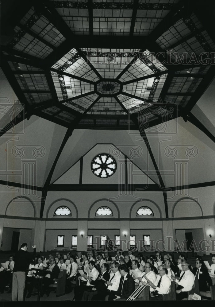 1993 Press Photo Gregory Carpenter at Practice at First United Methodist Church- Historic Images