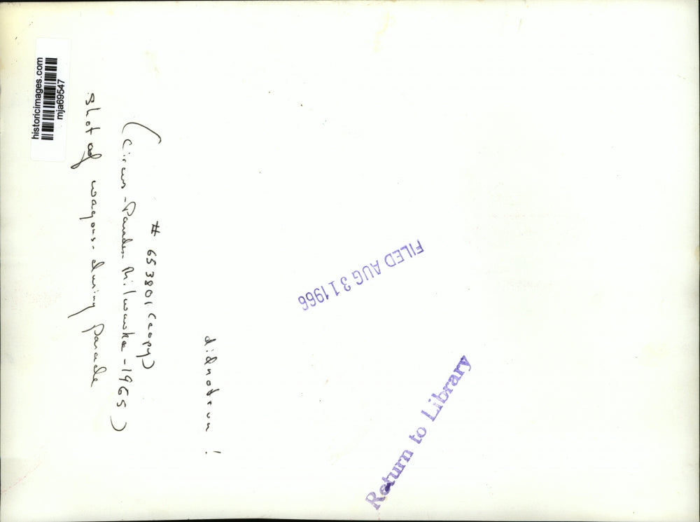 1966 Press Photo Circus Wagons in a Parade in Milwaukee - mja69547