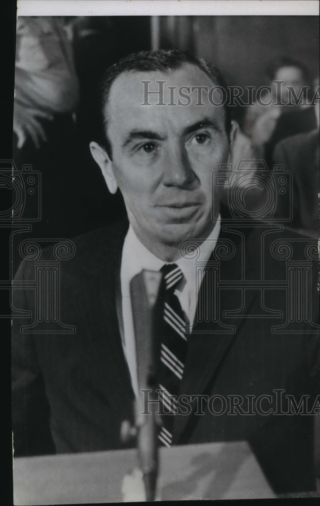 1968 Press Photo Attorney General Warren Christopher at the Witness Table