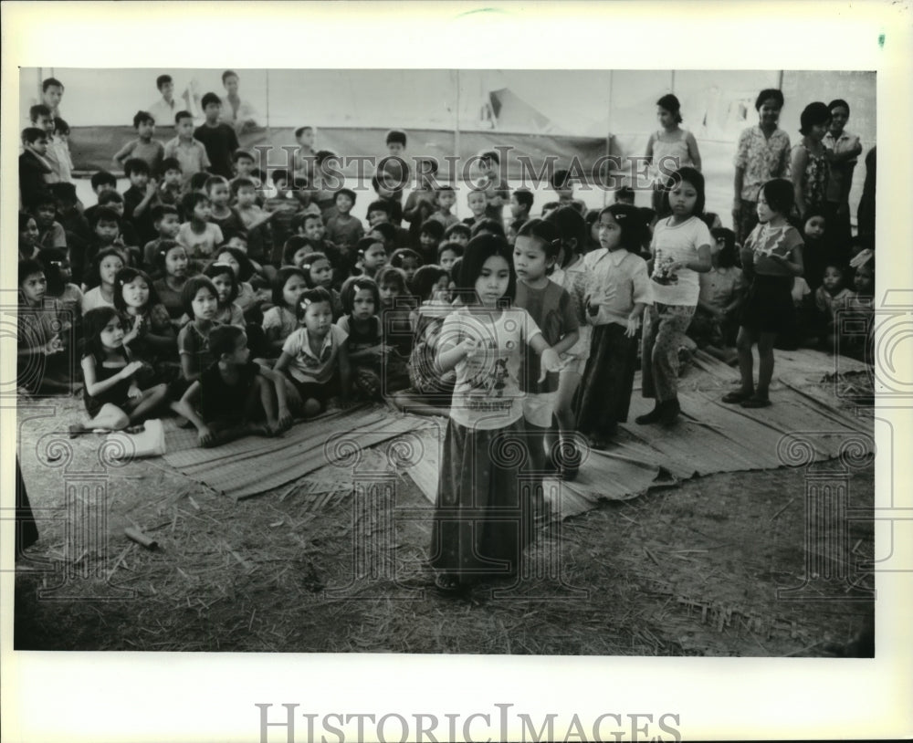 1980 Press Photo Children in Cambodia- Historic Images