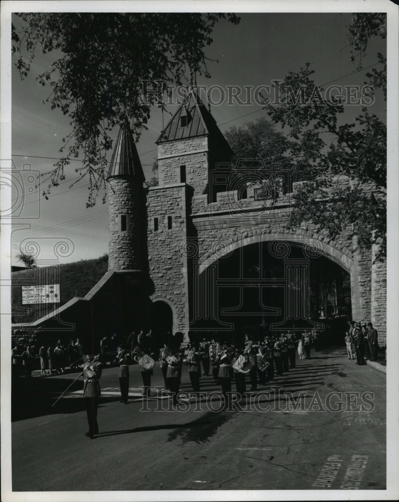 1969 Press Photo Porte Saint-Louis in Old City of Quebec- Historic Images