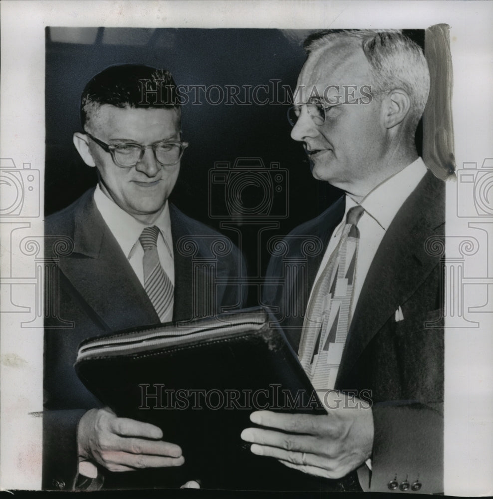 1951 Press Photo A former Milwaukee labor union official, Harold Christoffel- Historic Images