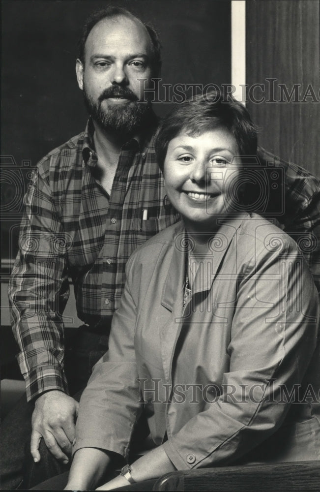 1986 Press Photo Margaret and Richard Cleek in Malaysia- Historic Images