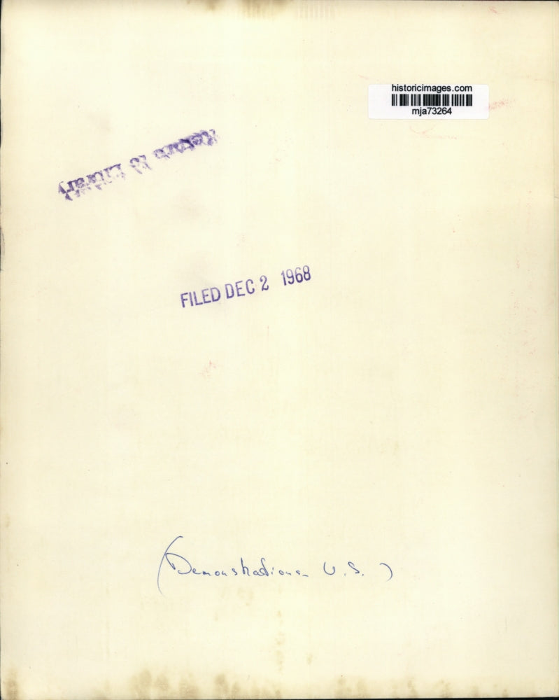 1968 Press Photo New York students protest outside U.N. headquarters - mja73264