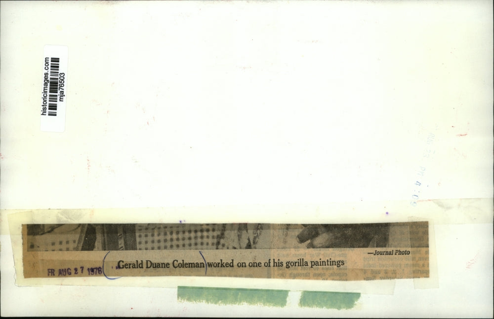 1978 Press Photo Gerald Duane Coleman works on one of his gorilla paintings