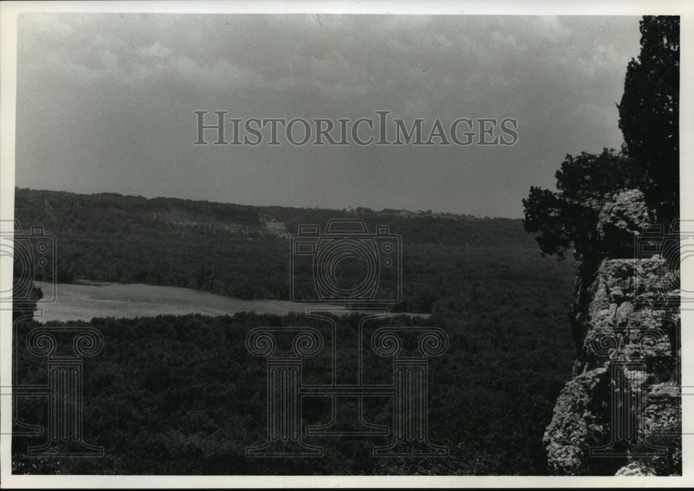 1993 Press Photo The Mississippi River at Nelson Dewey State Park near Cassville- Historic Images