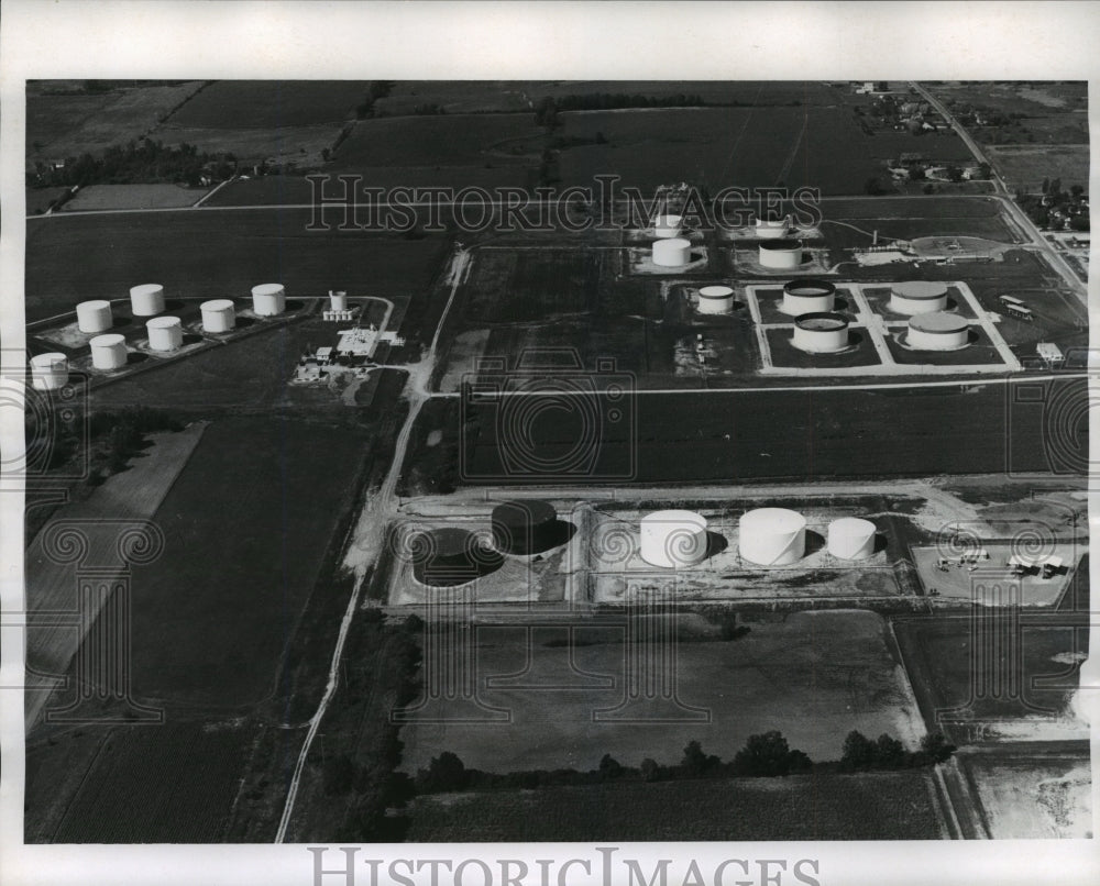  Press Photo Clark Oil &amp; Refinery Corporation Northwest Terminal- Historic Images