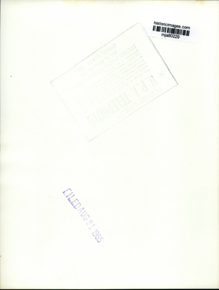 1965 Press Photo Astronaut Pete Conrad gags it up in Cape Kennedy, Florida