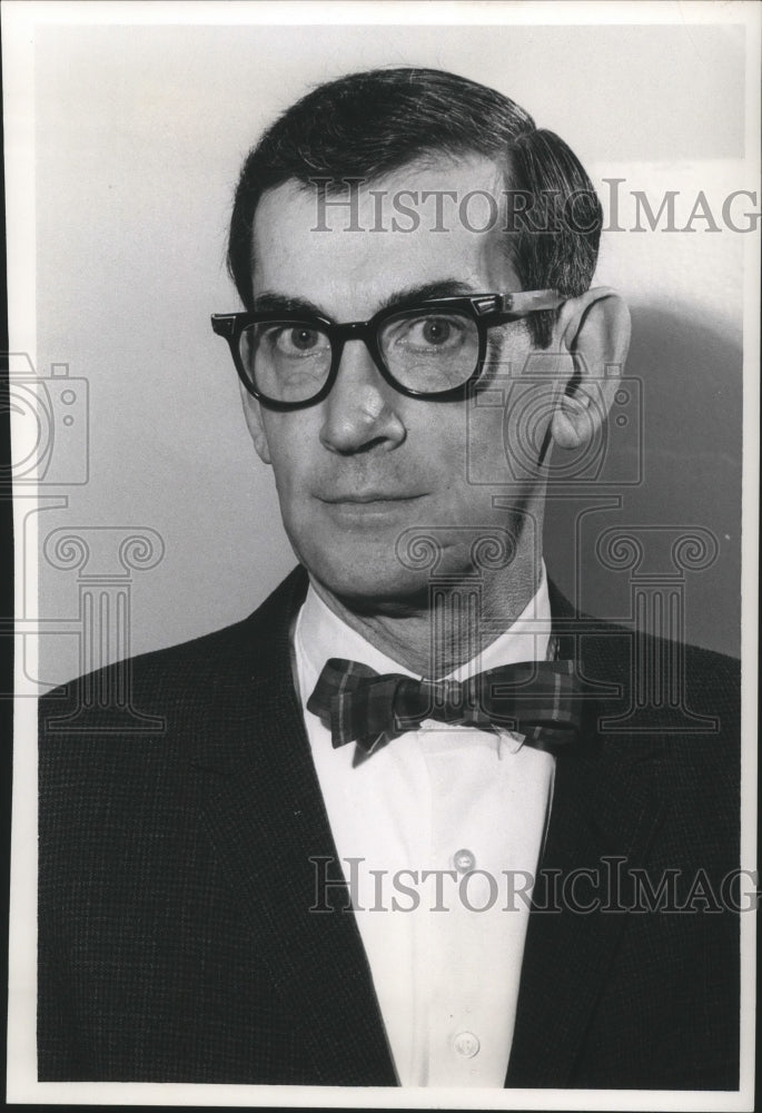 1965 Press Photo Billings J. Collins, Greendale school board, Wisconsin- Historic Images