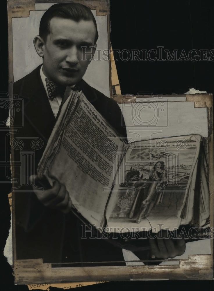 1928 Press Photo Will C. Gobel holds the oldest Bible in Wisconsin - mja81261- Historic Images