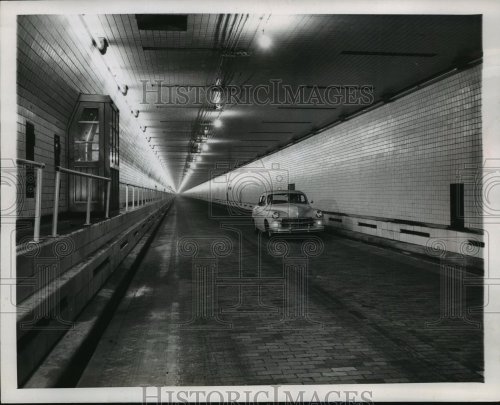 1950 Press Photo Official&#39;s Car in Brooklyn-Battery Tunnel, New York City- Historic Images