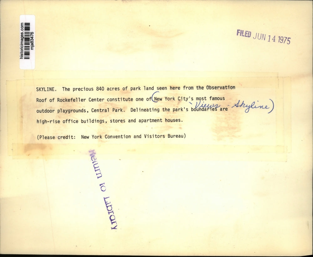 1975 Press Photo Skyline of Central Park and New York City - mja83476