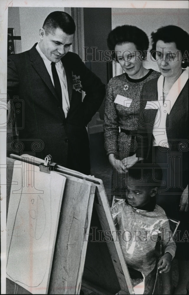 1965 Press Photo Rose S. Aarons Child Care Center Open House, Milwaukee