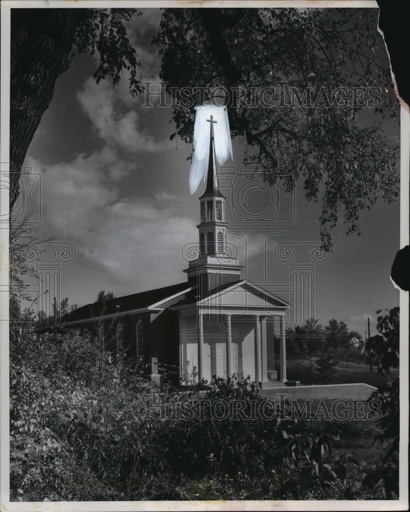 1955 Press Photo Elm Grove Community Methodist church, Waukesha County Wisconsin