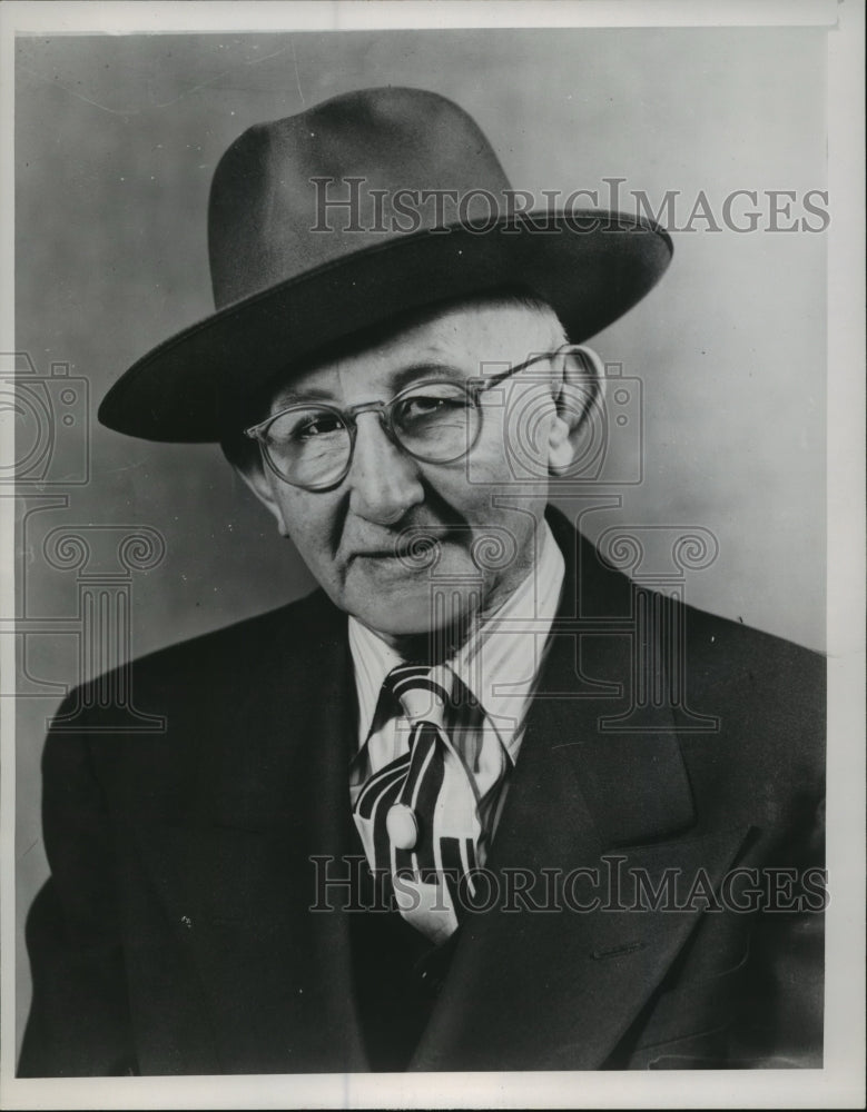 1950 Press Photo Sig Hart, manager of Jack Johnson- Historic Images