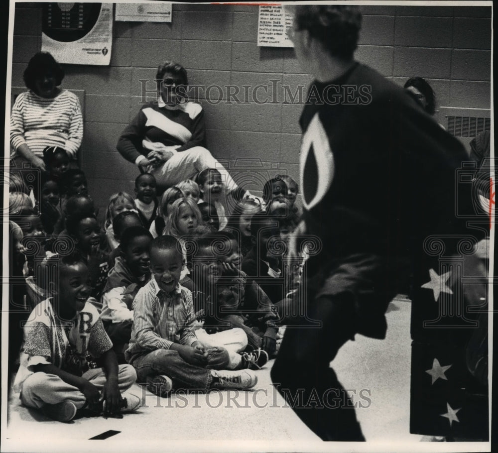 1991 Press Photo Small Change Original Theater at Grantosa Elementary School- Historic Images