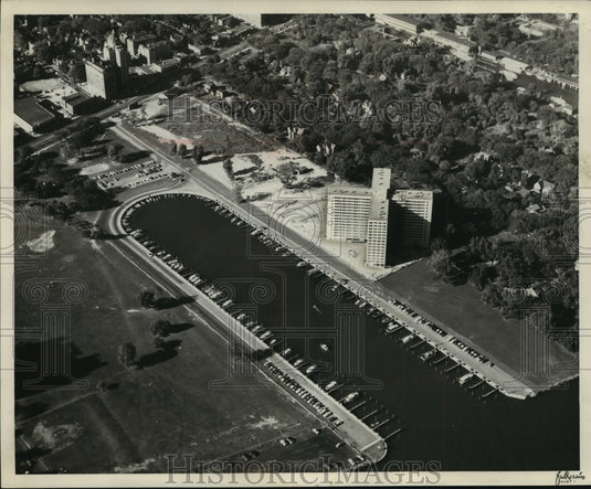 1958 Press Photo Aerial View of Marina in Detroit's memorial park- Historic Images