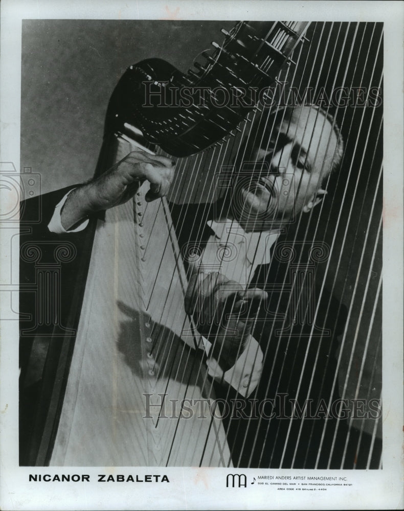 1969 Press Photo Nicanor Zabaleta, Harpist- Historic Images