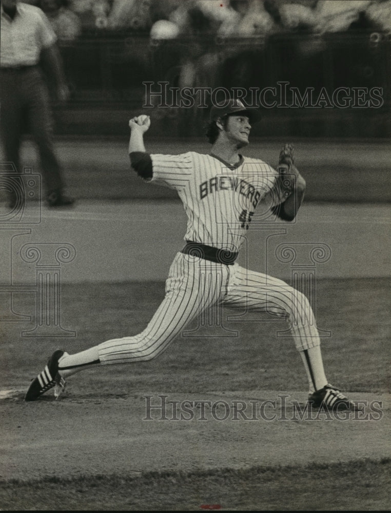 1980 Press Photo Milwaukee Brewer, Buster Keeton, Pitching in His Rookie Season- Historic Images