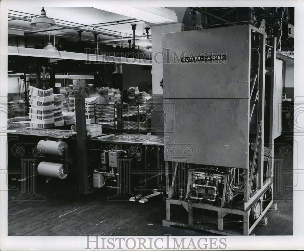 1961 Press Photo Milwaukee Journal loading Platform - mja89516