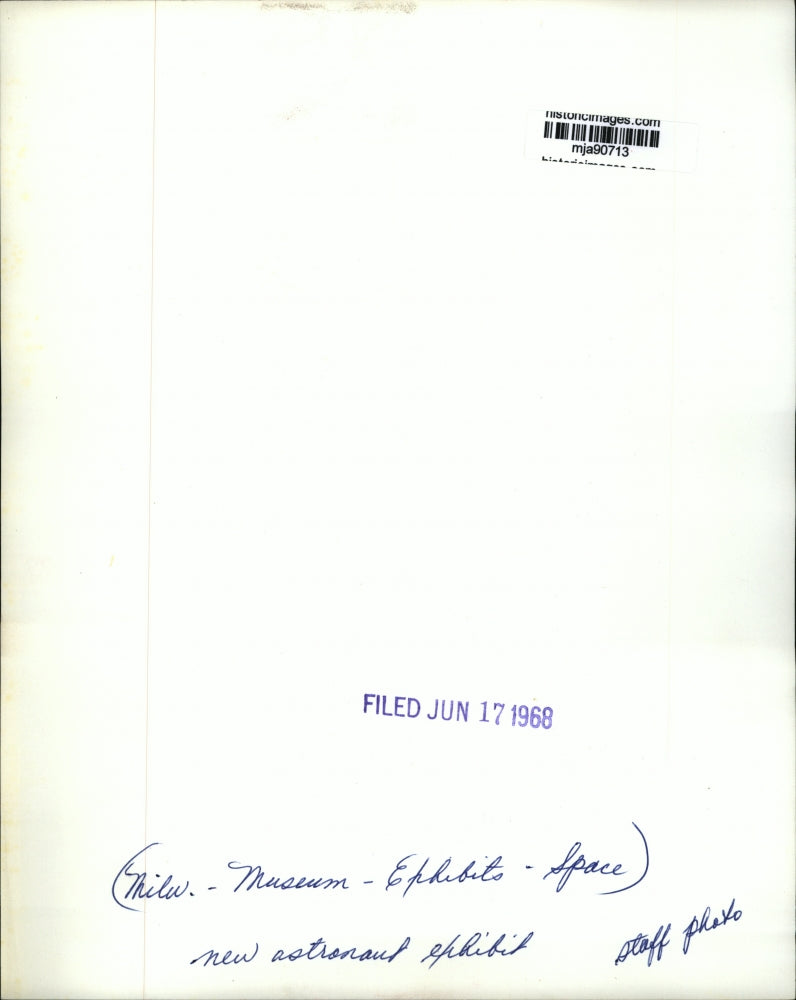 1968 Press Photo New astronaut exhibit, Milwaukee, Wisconsin, museum - mja90713