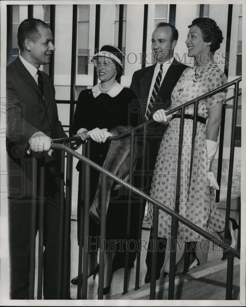 1958 Press Photo Elected officers for Friends of Art of Milwaukee Art Center- Historic Images