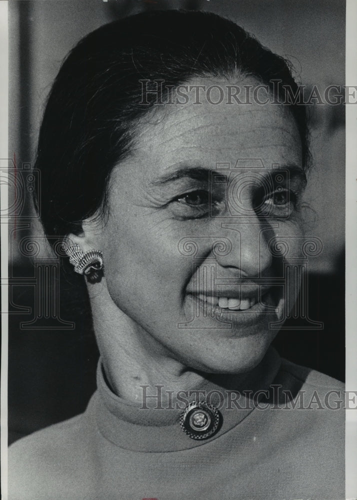 1972 Press Photo Mrs. Edward David Jr., wife of science adviser to the president- Historic Images