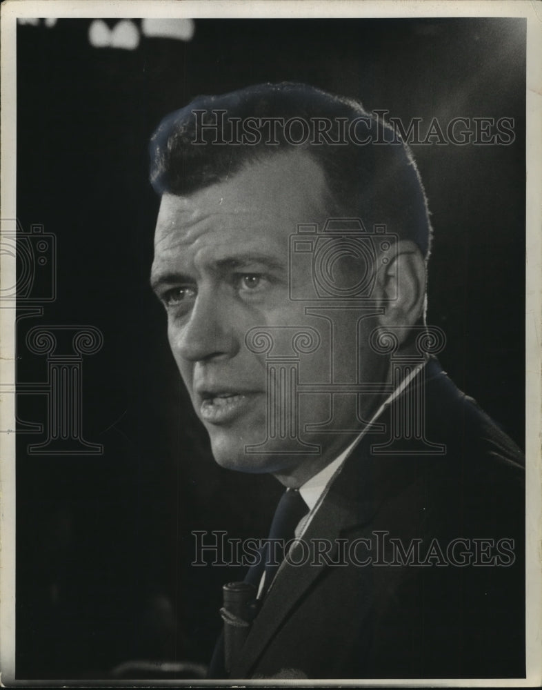 1963 Press Photo Glenn Davis candidate for Republican spot in Congress- Historic Images