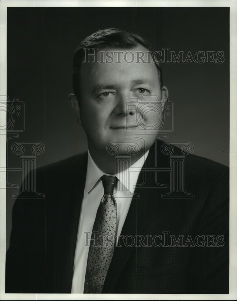 1971 Press Photo Ray Dittmore, president of board of Continental Bank and Trust- Historic Images