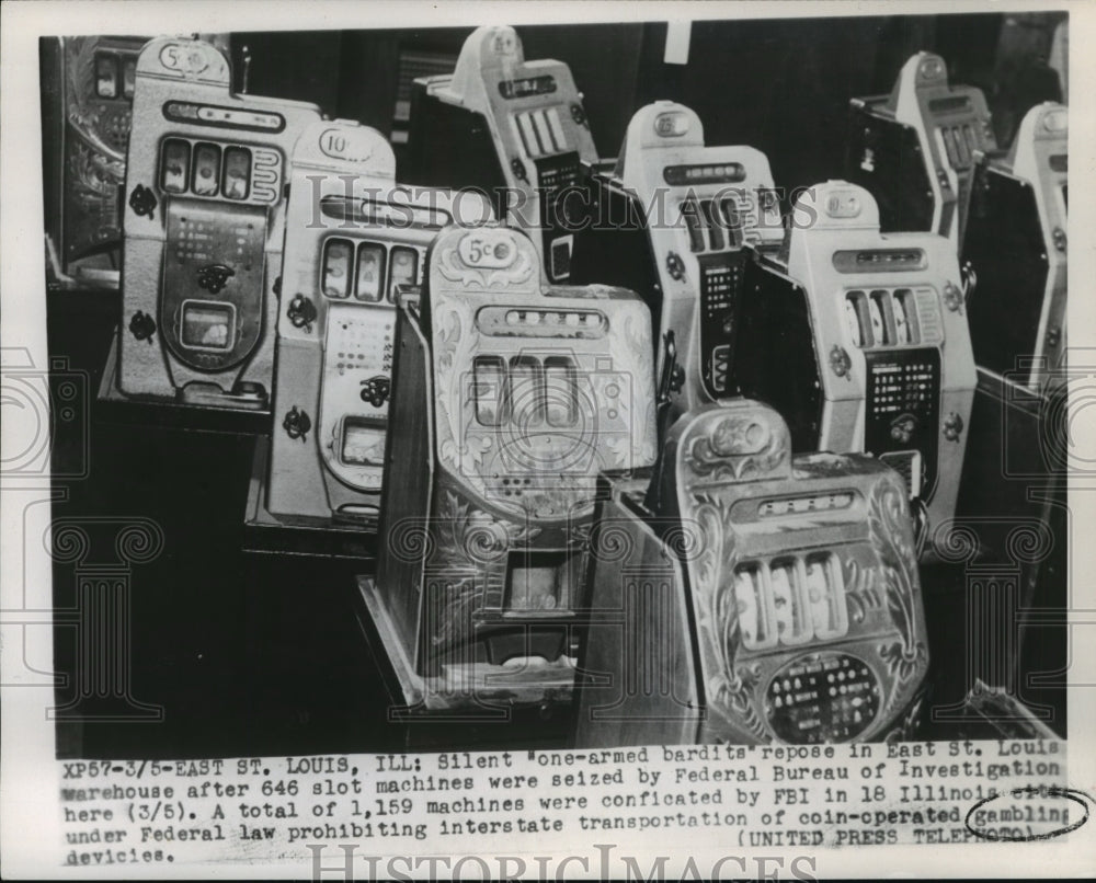 1952 Press Photo Seized slot machines in a warehouse in St. Louis, Illinois- Historic Images