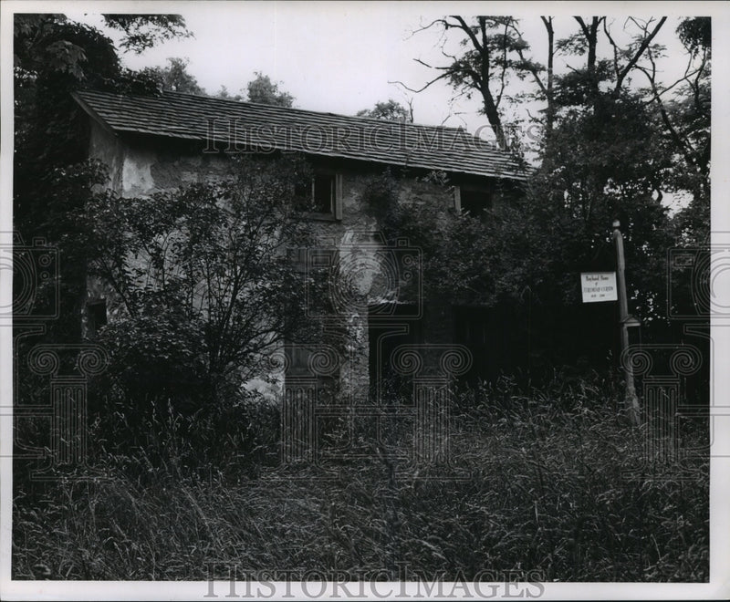Load image into Gallery viewer, 1960 Press Photo Home of Jeremiah Curtin - mja95766
