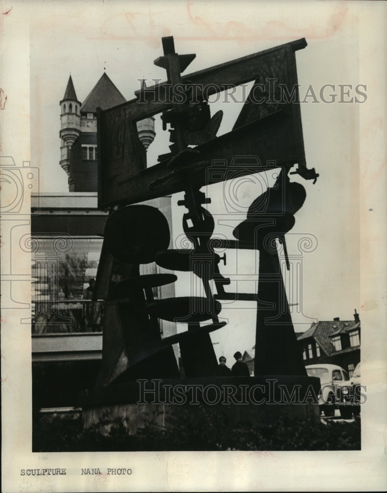 1964 Press Photo Sculpture made by Danish sculptor Robert Jacobsen, Jutland- Historic Images