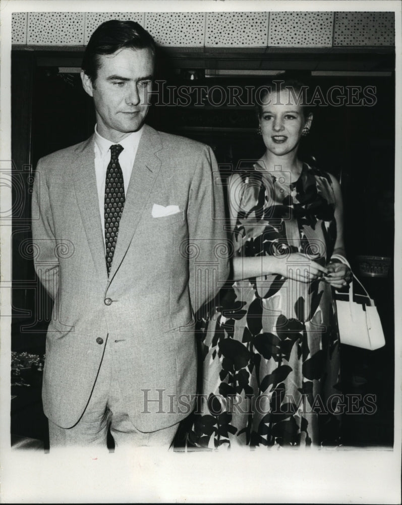 1969 Press Photo Prince Henrik and Princess Margrethe during visit to Hong Kong- Historic Images