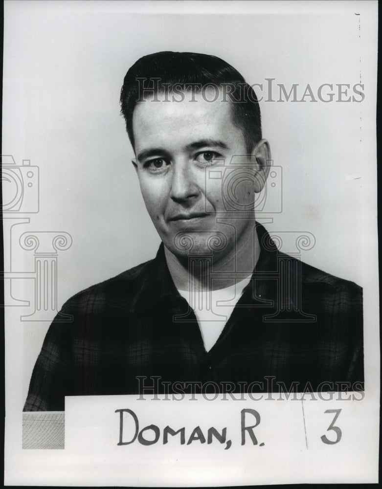 1962 Press Photo Russel Marlin Doman, Milwaukee Journal Mailroom Employee- Historic Images