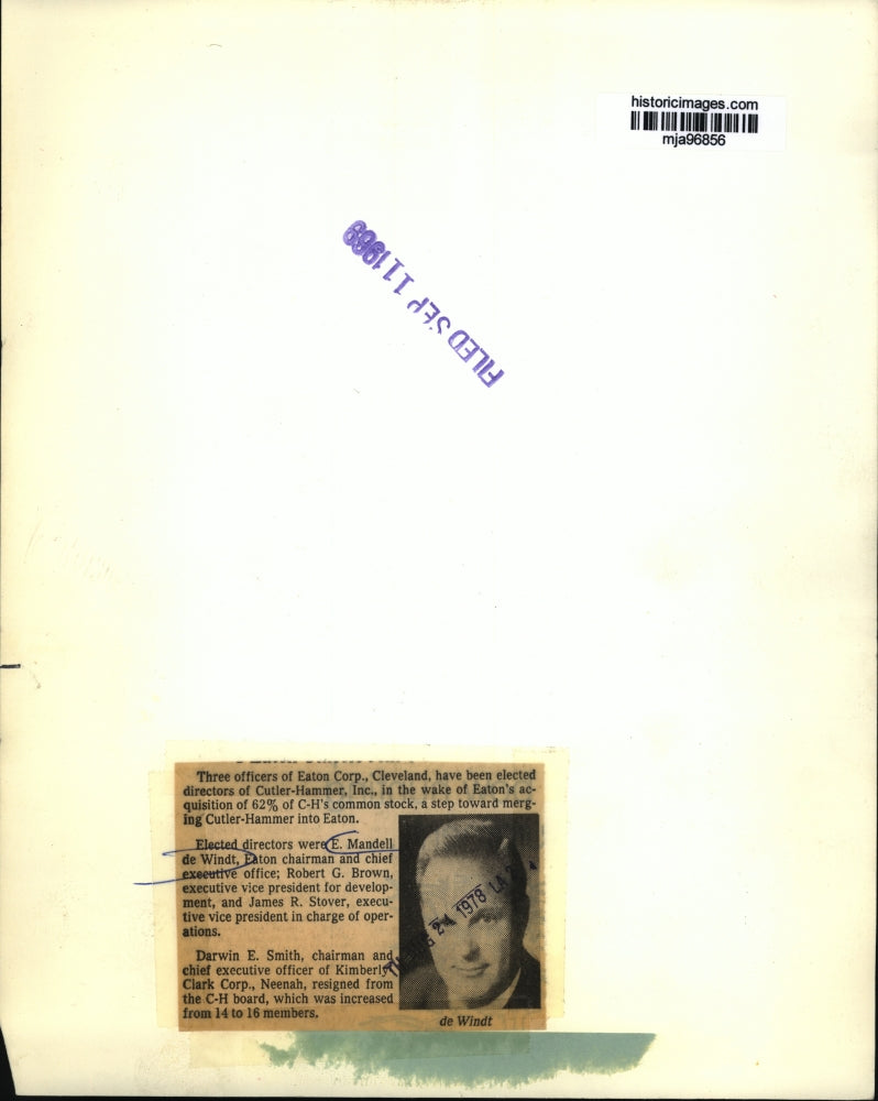 1969 Press Photo E. Mandell de Windt, Chairman of Eaton Yale & Towne Corp
