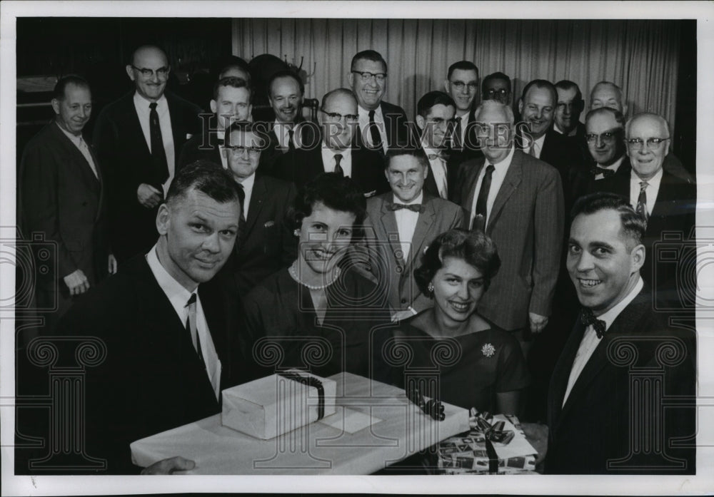 1959 Press Photo Bob Dumke and George Henninger host a department get-together- Historic Images