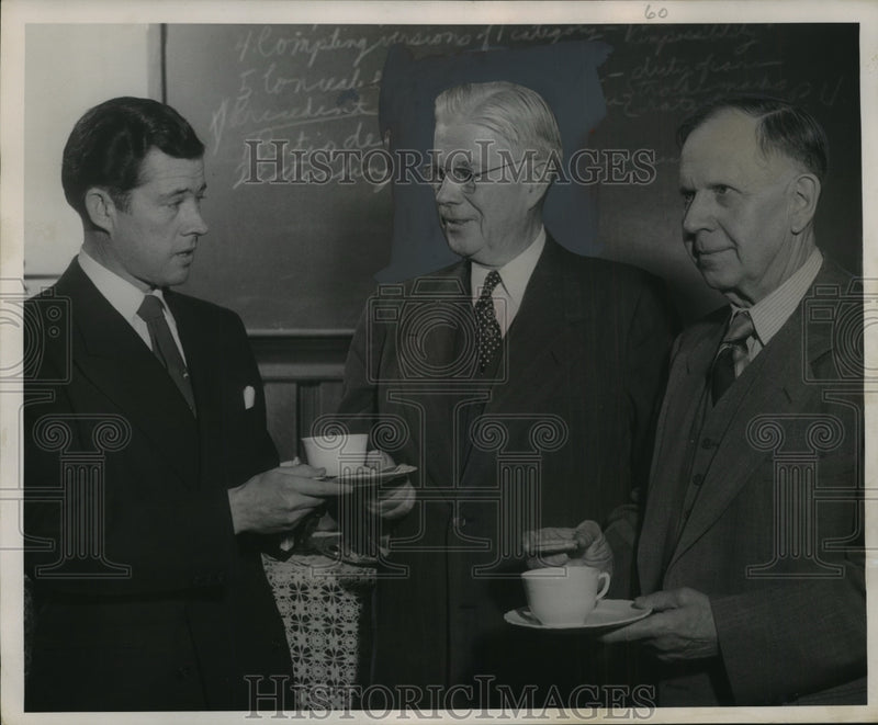Load image into Gallery viewer, 1952 Press Photo Judge F. Ryan Duffy at Wisconsin Law Association coffee hour
