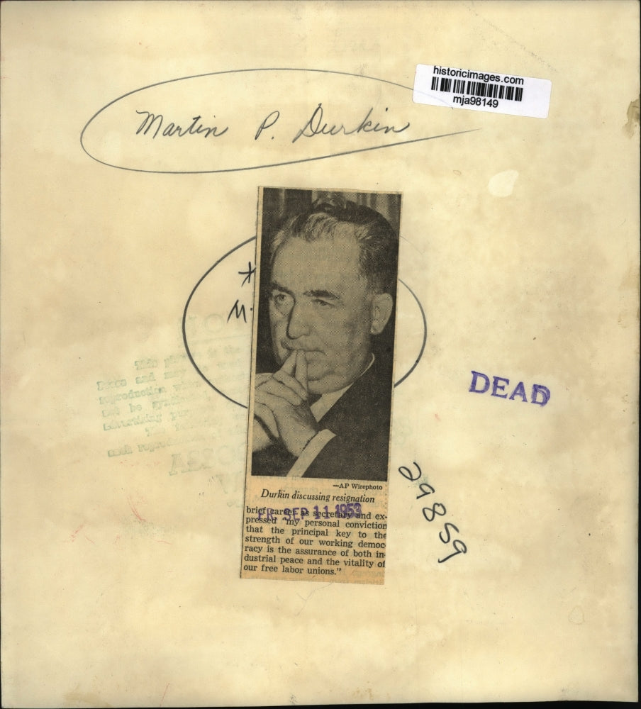 1953 Press Photo Martin P. Durkin Secretary of labor discussing resignation.