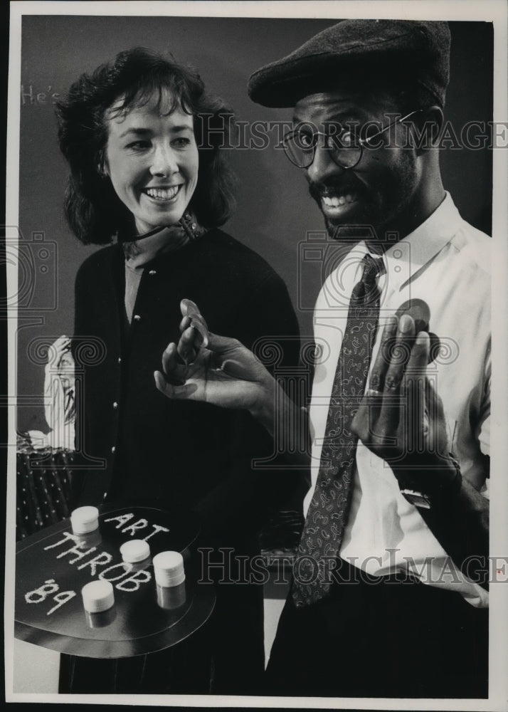 1989 Press Photo Sarah Lane &amp; Jerry Johnson at the Milwaukee Art Museum- Historic Images