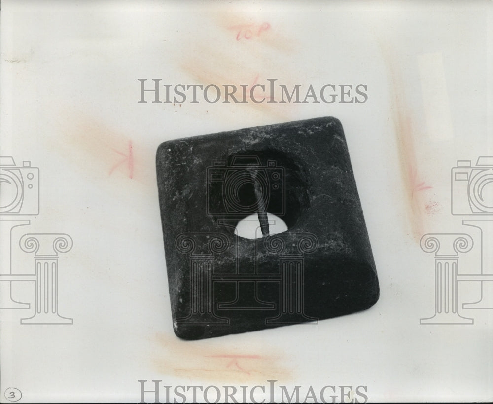 1976 Press Photo A Horse Anchor, Old World Wisconsin Museum - mja98735