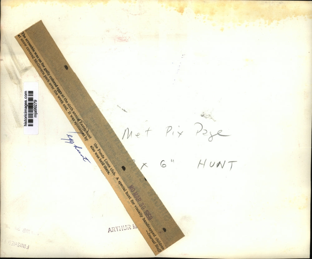 1959 Press Photo Easter Egg Hunt at McGovern Park, Milwaukee - mja99279