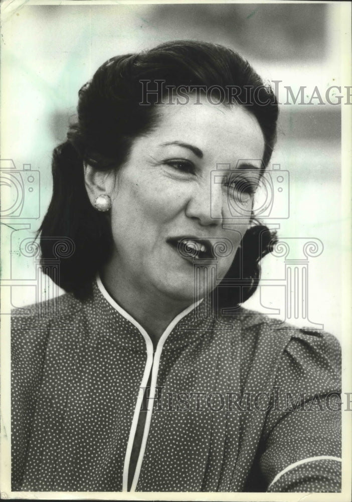 1981 Press Photo Elizabeth Dole at a meeting in her office at the White House- Historic Images